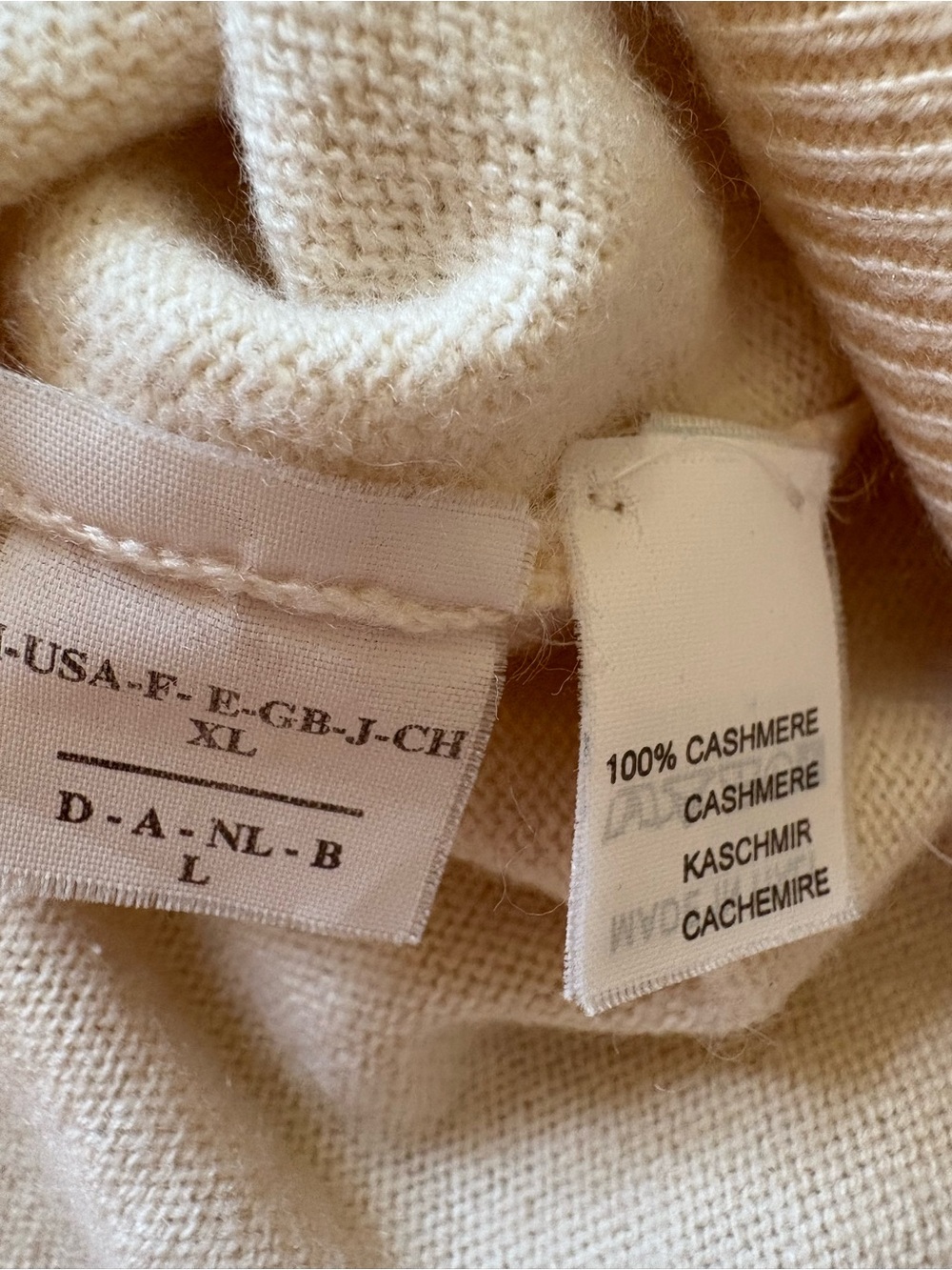 Brunello Cucinelli Cashmere Sweater - Picture 9 of 10